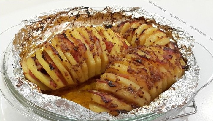 Картофель запеченный в духовке с курицей, пошаговый рецепт с фото